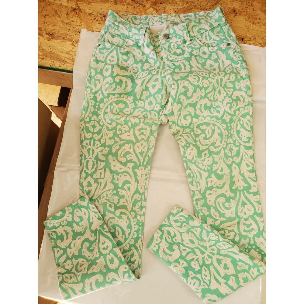 Skinny leg Old Navy summer print jeans size 2
